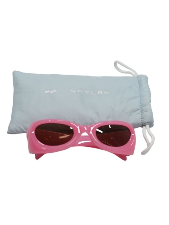 SKYLRK Upside Down Bio-Nylon Sunglasses in Gum main image 4